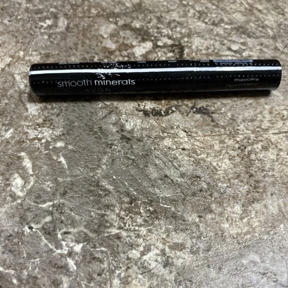 Avon Smooth‎ Minerals Mascara N04 Brown Brun Sealed Discontinued